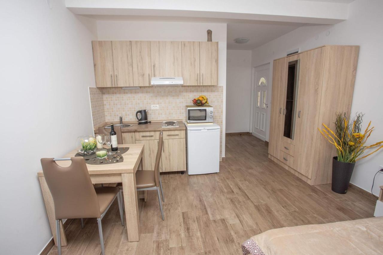 Apartments Gvozdenovic Herceg Novi Eksteriør bilde