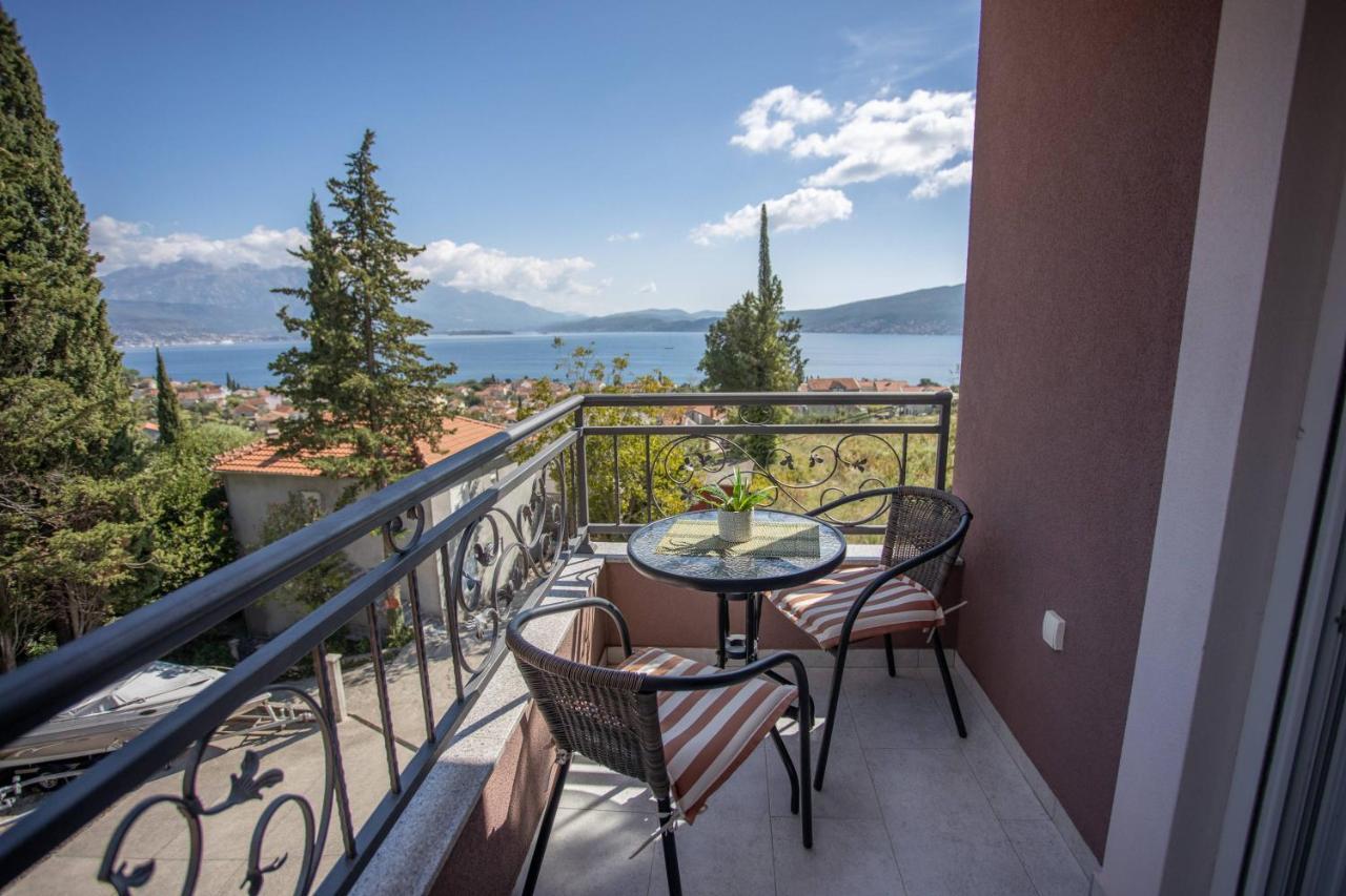 Apartments Gvozdenovic Herceg Novi Eksteriør bilde
