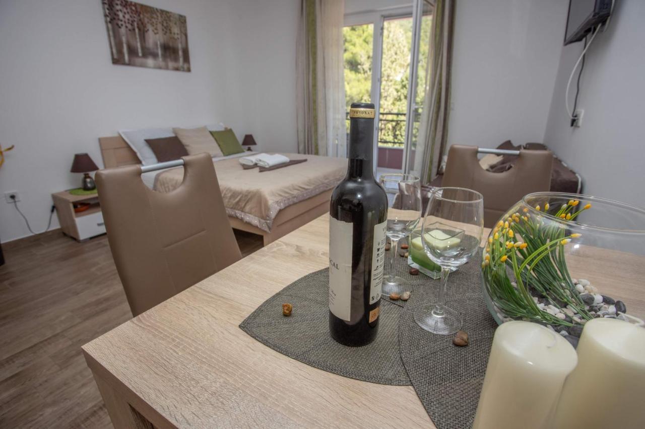 Apartments Gvozdenovic Herceg Novi Eksteriør bilde